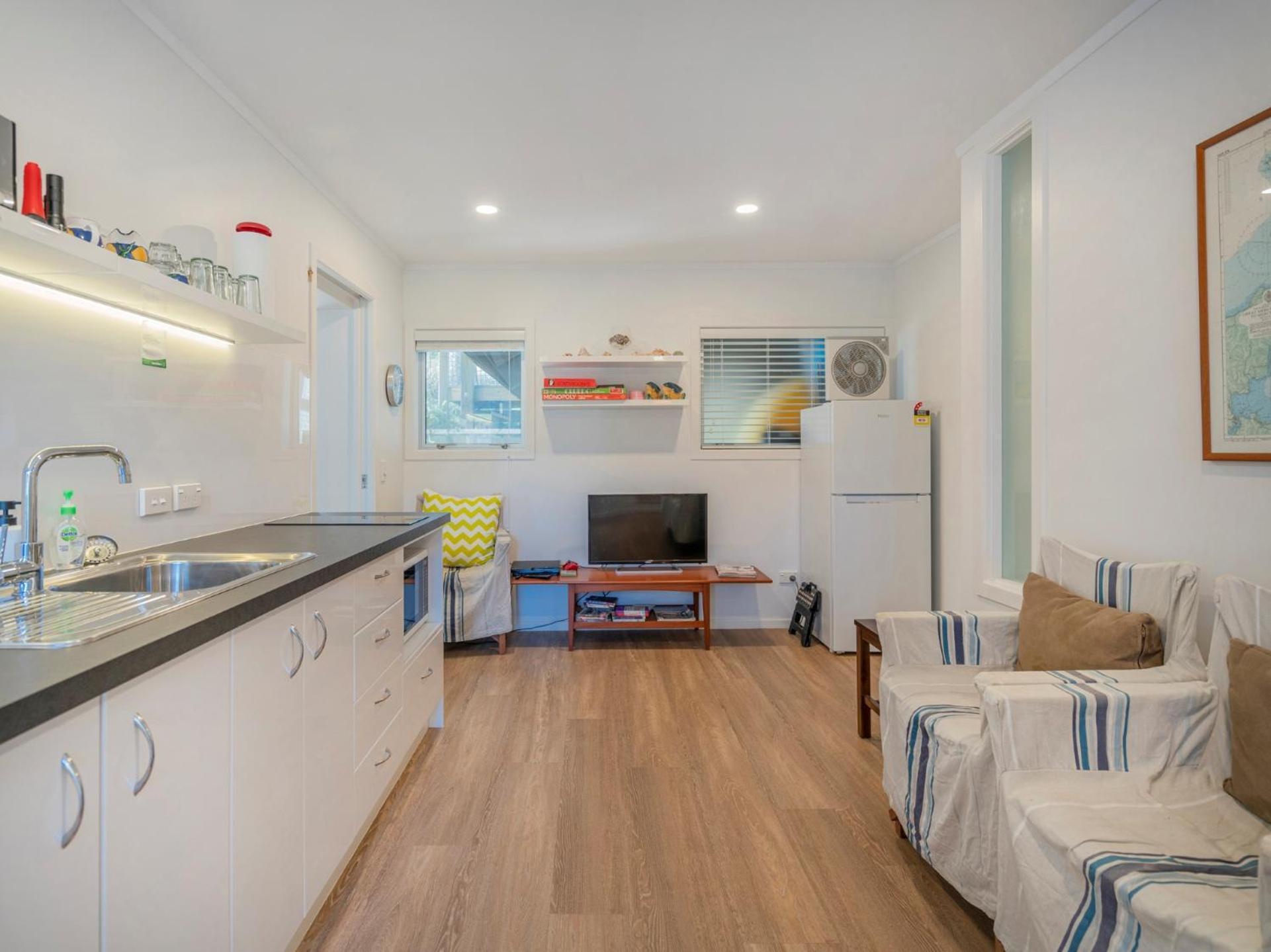Hahei Kiwi Bach - Hahei Holiday Home Екстер'єр фото