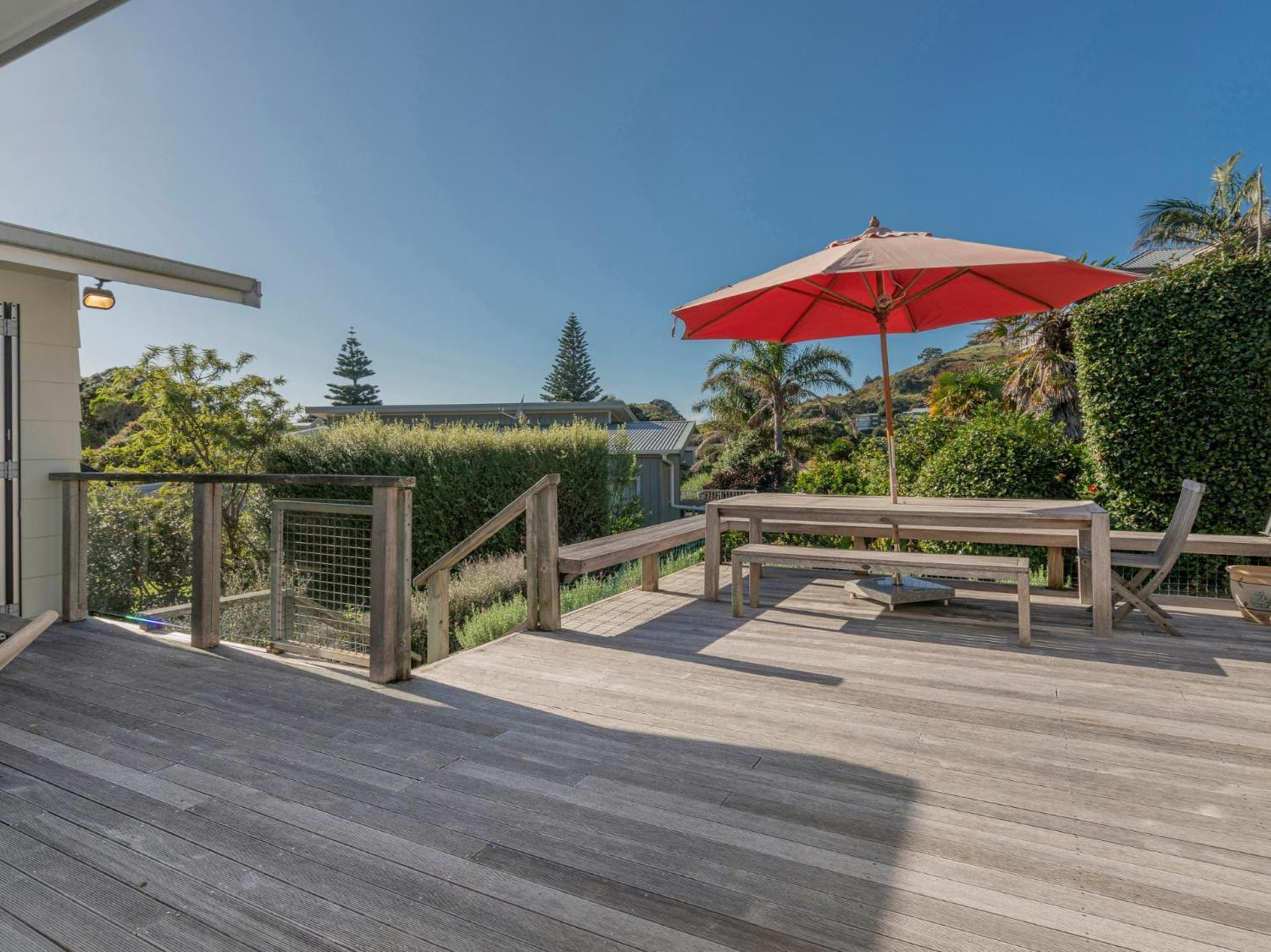 Hahei Kiwi Bach - Hahei Holiday Home Екстер'єр фото